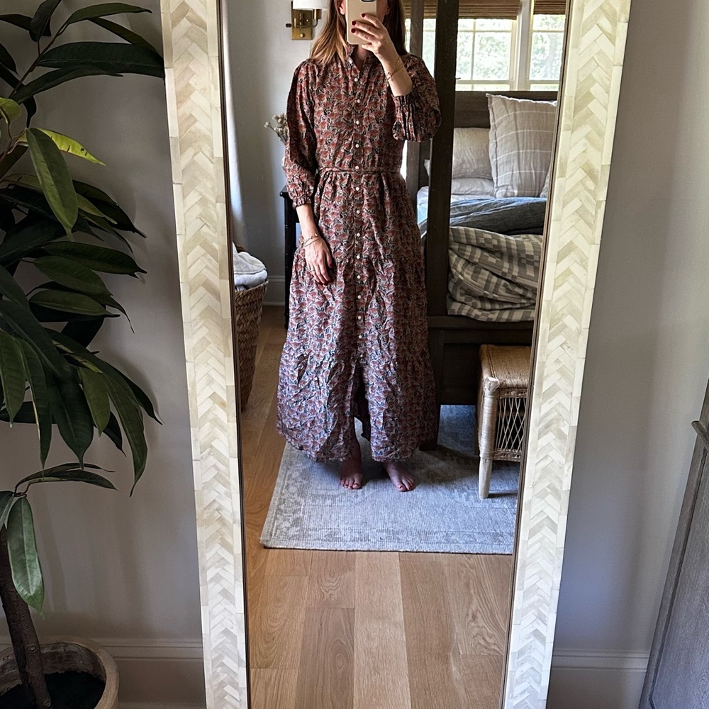 MARTINA DRESS FAN FLOWER Floral Maxi Dress in Burgundy